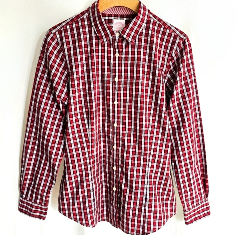Brooks Brothers Red Plaid Fitted Non-Iron Cotton Button Shirt